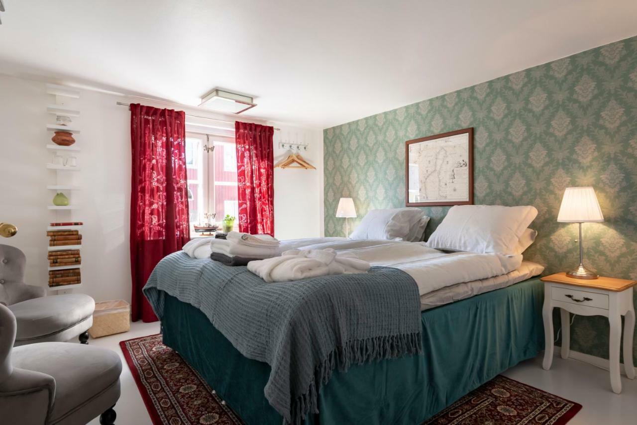Fregatten Bed & Breakfast Karlskrona Esterno foto