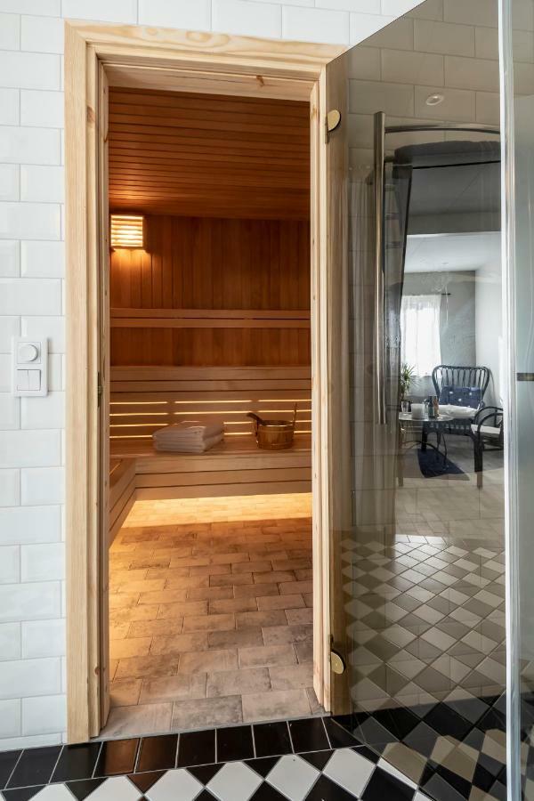Fregatten Bed & Breakfast Karlskrona Esterno foto